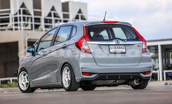 ซื้อ รถมือสอง Honda Jazz อื่น ๆ รถยนต์ ใน %{เมือง} ใน ชุมพร ซื้อ รถมือสอง Honda Jazz อื่น ๆ รถยนต์ ใน %{เมือง} ใน ชุมพร