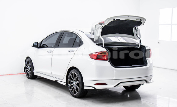 Buy Used Honda City White Car in Bangkok in Bangkok Buy Used Honda City White Car in Bangkok in Bangkok