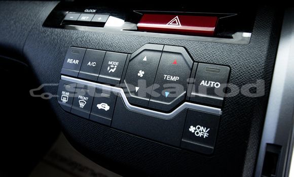 Buy Used Honda Stepwgn White Car in Bangkok in Bangkok Buy Used Honda Stepwgn White Car in Bangkok in Bangkok