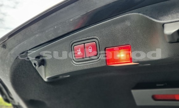 Buy Used Mercedes-Benz C250 coupe Black Car in Bangkok in Bangkok Buy Used Mercedes-Benz C250 coupe Black Car in Bangkok in Bangkok