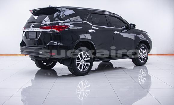 ซื้อ รถมือสอง Toyota Fortuner สีดำ รถยนต์ ใน %{เมือง} ใน กรุงเทพมหานคร ซื้อ รถมือสอง Toyota Fortuner สีดำ รถยนต์ ใน %{เมือง} ใน กรุงเทพมหานคร