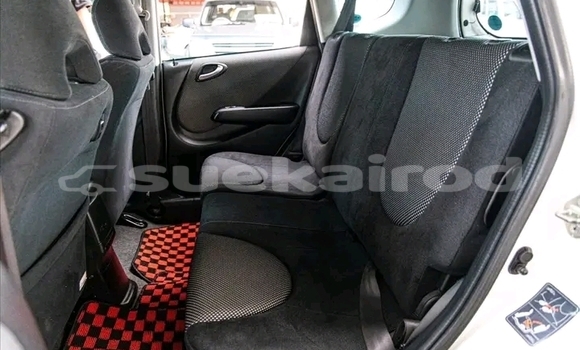 Buy Used Honda Jazz White Car in Chaiyaphum in Chaiyaphum