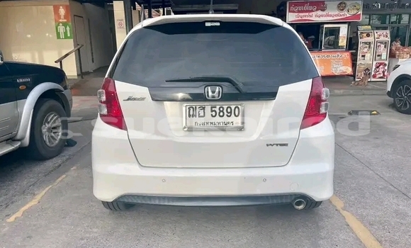 ซื้อ รถมือสอง Honda Jazz ขาว รถยนต์ ใน %{เมือง} ใน ลพบุรี ซื้อ รถมือสอง Honda Jazz ขาว รถยนต์ ใน %{เมือง} ใน ลพบุรี