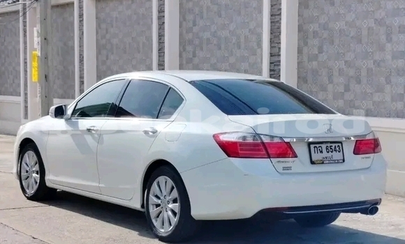 ซื้อ รถมือสอง Honda Accord ขาว รถยนต์ ใน %{เมือง} ใน ขอนแก่น ซื้อ รถมือสอง Honda Accord ขาว รถยนต์ ใน %{เมือง} ใน ขอนแก่น