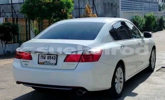 ซื้อ รถมือสอง Honda Accord ขาว รถยนต์ ใน %{เมือง} ใน ขอนแก่น ซื้อ รถมือสอง Honda Accord ขาว รถยนต์ ใน %{เมือง} ใน ขอนแก่น