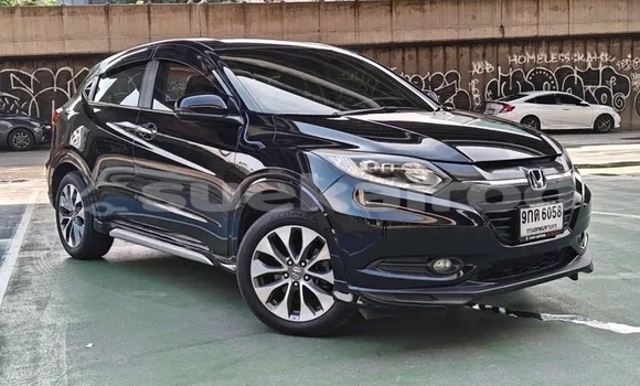 ซื้อ รถมือสอง Honda HR–V สีดำ รถยนต์ ใน %{เมือง} ใน กาญจนบุรี ซื้อ รถมือสอง Honda HR–V สีดำ รถยนต์ ใน %{เมือง} ใน กาญจนบุรี