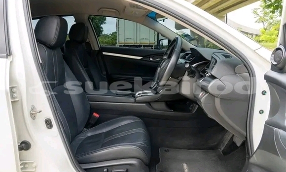 Buy Used Honda Civic White Car in Loei in Loei