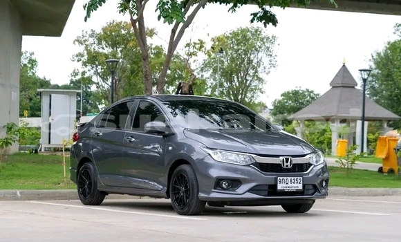 ซื้อ รถมือสอง Honda City สีดำ รถยนต์ ใน %{เมือง} ใน กาญจนบุรี ซื้อ รถมือสอง Honda City สีดำ รถยนต์ ใน %{เมือง} ใน กาญจนบุรี