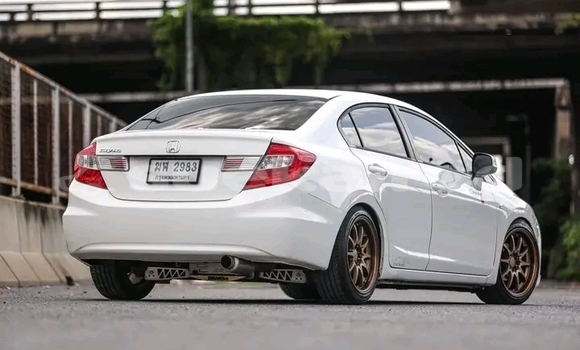 ซื้อ รถมือสอง Honda Civic ขาว รถยนต์ ใน %{เมือง} ใน ชัยนาท ซื้อ รถมือสอง Honda Civic ขาว รถยนต์ ใน %{เมือง} ใน ชัยนาท