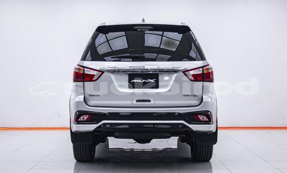 ซื้อ รถมือสอง Isuzu MU-X อื่น ๆ รถยนต์ ใน %{เมือง} ใน กรุงเทพมหานคร ซื้อ รถมือสอง Isuzu MU-X อื่น ๆ รถยนต์ ใน %{เมือง} ใน กรุงเทพมหานคร