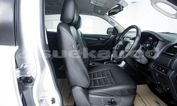 ซื้อ รถมือสอง Isuzu MU-X อื่น ๆ รถยนต์ ใน %{เมือง} ใน กรุงเทพมหานคร ซื้อ รถมือสอง Isuzu MU-X อื่น ๆ รถยนต์ ใน %{เมือง} ใน กรุงเทพมหานคร