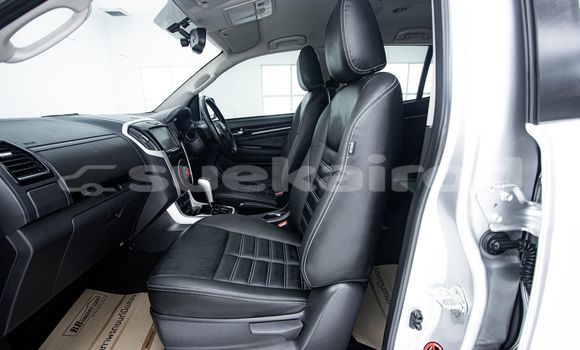 ซื้อ รถมือสอง Isuzu MU-X อื่น ๆ รถยนต์ ใน %{เมือง} ใน กรุงเทพมหานคร ซื้อ รถมือสอง Isuzu MU-X อื่น ๆ รถยนต์ ใน %{เมือง} ใน กรุงเทพมหานคร