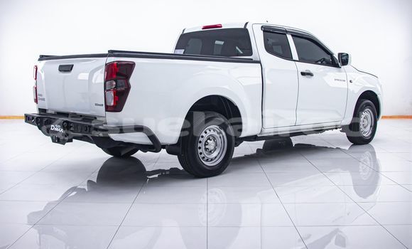 ซื้อ รถมือสอง Isuzu D-Max ขาว รถยนต์ ใน %{เมือง} ใน กรุงเทพมหานคร ซื้อ รถมือสอง Isuzu D-Max ขาว รถยนต์ ใน %{เมือง} ใน กรุงเทพมหานคร