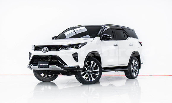 Buy Used Toyota Fortuner White Car in Bangkok in Bangkok Buy Used Toyota Fortuner White Car in Bangkok in Bangkok