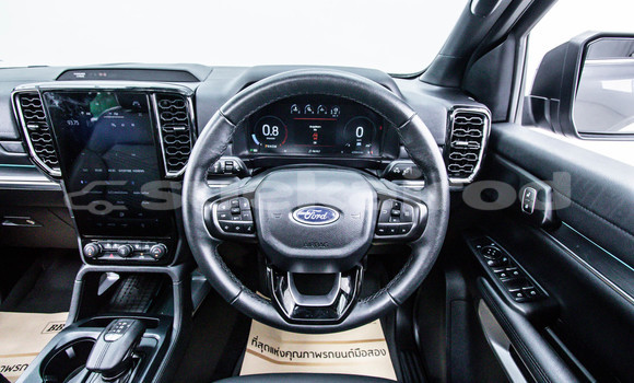 Buy Used Ford Everest Other Car in Bangkok in Bangkok Buy Used Ford Everest Other Car in Bangkok in Bangkok