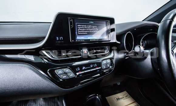 Buy Used Toyota C-HR Blue Car in Bangkok in Bangkok Buy Used Toyota C-HR Blue Car in Bangkok in Bangkok