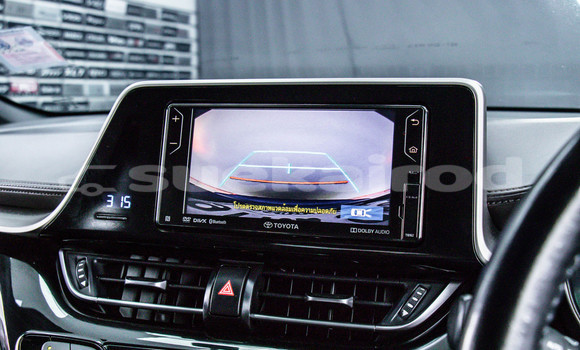 Buy Used Toyota C-HR Blue Car in Bangkok in Bangkok Buy Used Toyota C-HR Blue Car in Bangkok in Bangkok