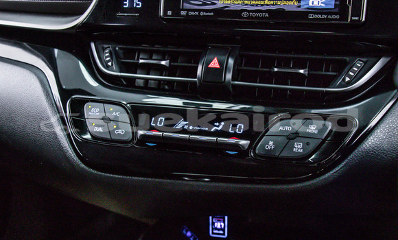 Buy Used Toyota C-HR Blue Car in Bangkok in Bangkok Buy Used Toyota C-HR Blue Car in Bangkok in Bangkok