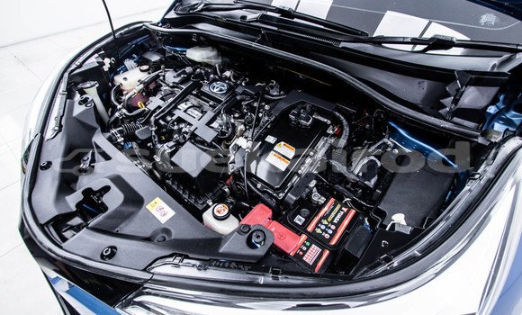 Buy Used Toyota C-HR Blue Car in Bangkok in Bangkok Buy Used Toyota C-HR Blue Car in Bangkok in Bangkok