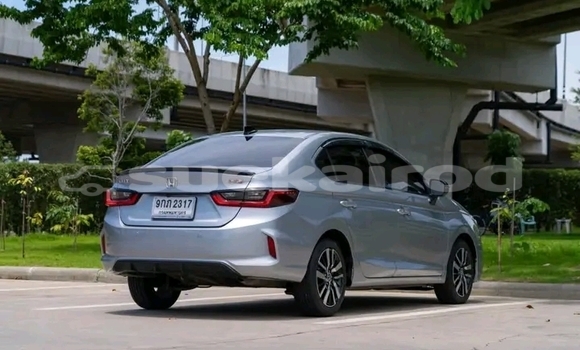 ซื้อ รถมือสอง Honda City อื่น ๆ รถยนต์ ใน %{เมือง} ใน กาญจนบุรี ซื้อ รถมือสอง Honda City อื่น ๆ รถยนต์ ใน %{เมือง} ใน กาญจนบุรี