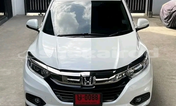 ซื้อ รถมือสอง Honda HR-V ขาว รถยนต์ ใน %{เมือง} ใน อ่างทอง ซื้อ รถมือสอง Honda HR-V ขาว รถยนต์ ใน %{เมือง} ใน อ่างทอง