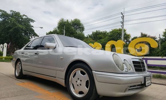 ซื้อ รถมือสอง Mercedes‒Benz E–Class อื่น ๆ รถยนต์ ใน %{เมือง} ใน กรุงเทพมหานคร ซื้อ รถมือสอง Mercedes‒Benz E–Class อื่น ๆ รถยนต์ ใน %{เมือง} ใน กรุงเทพมหานคร