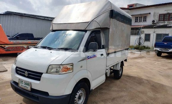 Buy Used Suzuki Carry White Car in Bangkok in Bangkok