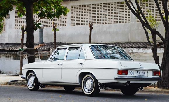 ซื้อ รถมือสอง BMW 2er Grand Tourer ขาว รถยนต์ ใน %{เมือง} ใน กรุงเทพมหานคร ซื้อ รถมือสอง BMW 2er Grand Tourer ขาว รถยนต์ ใน %{เมือง} ใน กรุงเทพมหานคร