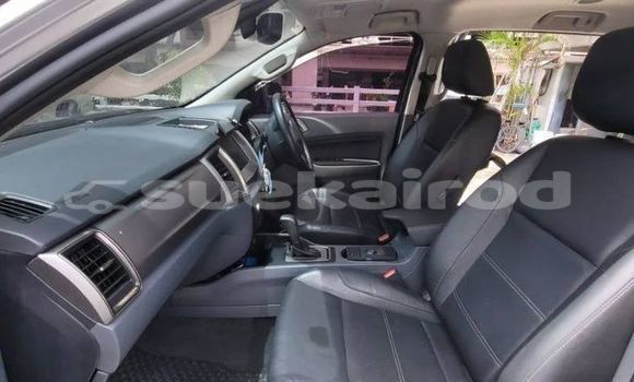 ซื้อ รถมือสอง Ford Everest อื่น ๆ รถยนต์ ใน %{เมือง} ใน กรุงเทพมหานคร ซื้อ รถมือสอง Ford Everest อื่น ๆ รถยนต์ ใน %{เมือง} ใน กรุงเทพมหานคร