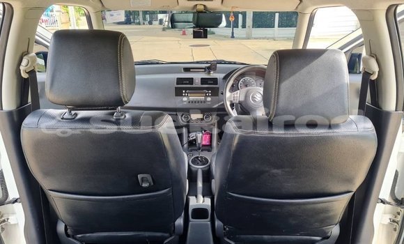 ซื้อ รถมือสอง Suzuki Swift ขาว รถยนต์ ใน %{เมือง} ใน กรุงเทพมหานคร ซื้อ รถมือสอง Suzuki Swift ขาว รถยนต์ ใน %{เมือง} ใน กรุงเทพมหานคร