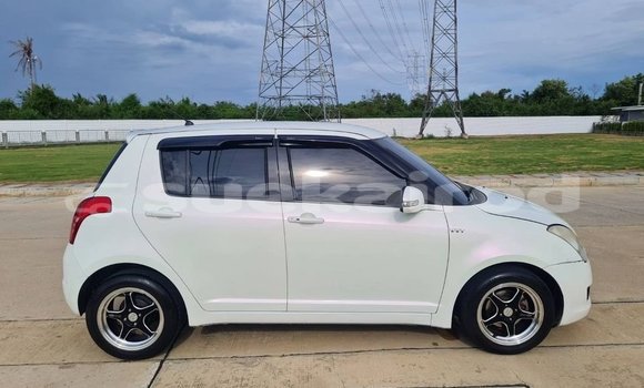 ซื้อ รถมือสอง Suzuki Swift ขาว รถยนต์ ใน %{เมือง} ใน กรุงเทพมหานคร ซื้อ รถมือสอง Suzuki Swift ขาว รถยนต์ ใน %{เมือง} ใน กรุงเทพมหานคร