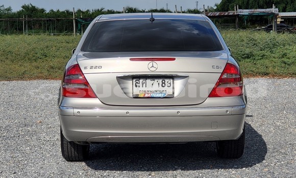 Buy Used Mercedes-Benz E-Classe Other Car in Bangkok in Bangkok Buy Used Mercedes-Benz E-Classe Other Car in Bangkok in Bangkok