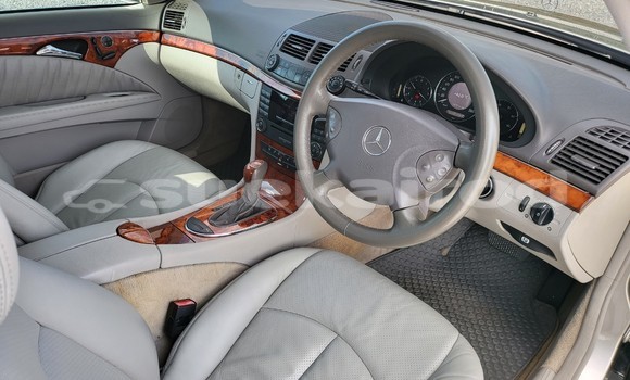 Buy Used Mercedes-Benz E-Classe Other Car in Bangkok in Bangkok Buy Used Mercedes-Benz E-Classe Other Car in Bangkok in Bangkok