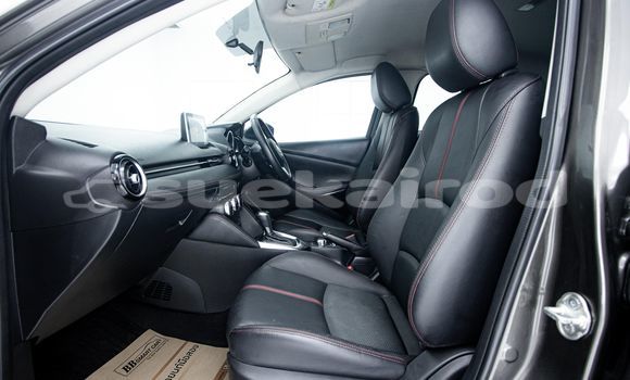 ซื้อ รถมือสอง Mazda 2 สีน้ำตาล รถยนต์ ใน %{เมือง} ใน กรุงเทพมหานคร ซื้อ รถมือสอง Mazda 2 สีน้ำตาล รถยนต์ ใน %{เมือง} ใน กรุงเทพมหานคร