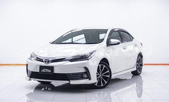 Buy Used Toyota Altis White Car in Bangkok in Bangkok Buy Used Toyota Altis White Car in Bangkok in Bangkok