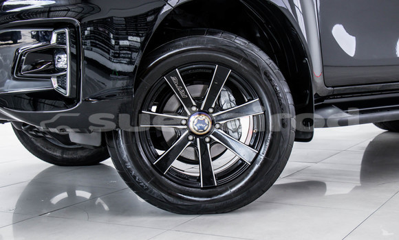 Buy Used Toyota Hiluxe Revo Black Car in Bangkok in Bangkok Buy Used Toyota Hiluxe Revo Black Car in Bangkok in Bangkok