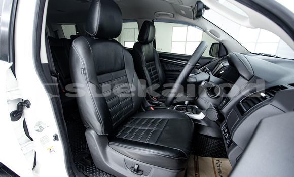 ซื้อ รถมือสอง Isuzu MU-X ขาว รถยนต์ ใน %{เมือง} ใน กรุงเทพมหานคร ซื้อ รถมือสอง Isuzu MU-X ขาว รถยนต์ ใน %{เมือง} ใน กรุงเทพมหานคร