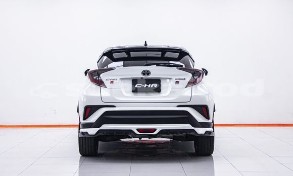 Buy Used Toyota C-HR White Car in Bangkok in Bangkok Buy Used Toyota C-HR White Car in Bangkok in Bangkok
