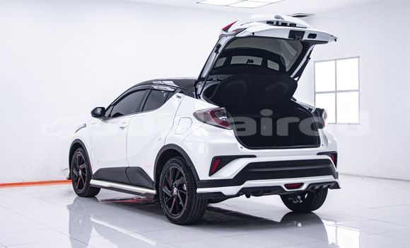 Buy Used Toyota C-HR White Car in Bangkok in Bangkok Buy Used Toyota C-HR White Car in Bangkok in Bangkok