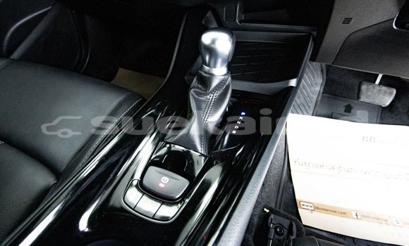 Buy Used Toyota C-HR White Car in Bangkok in Bangkok Buy Used Toyota C-HR White Car in Bangkok in Bangkok