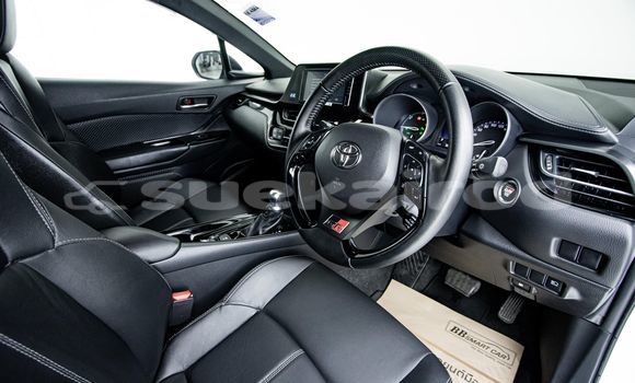 Buy Used Toyota C-HR White Car in Bangkok in Bangkok Buy Used Toyota C-HR White Car in Bangkok in Bangkok
