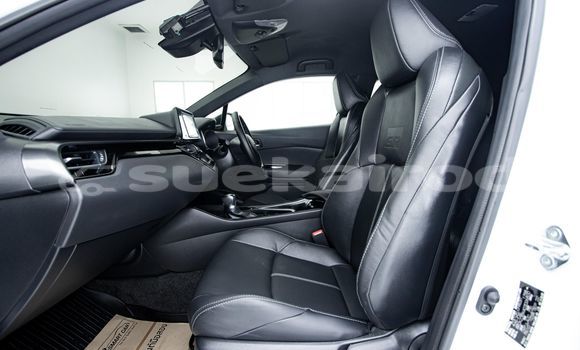 Buy Used Toyota C-HR White Car in Bangkok in Bangkok Buy Used Toyota C-HR White Car in Bangkok in Bangkok