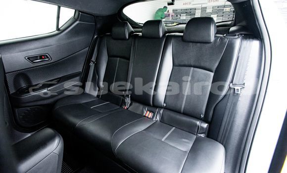 Buy Used Toyota C-HR White Car in Bangkok in Bangkok Buy Used Toyota C-HR White Car in Bangkok in Bangkok