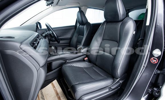 Buy Used Honda HR-V Black Car in Bangkok in Bangkok Buy Used Honda HR-V Black Car in Bangkok in Bangkok