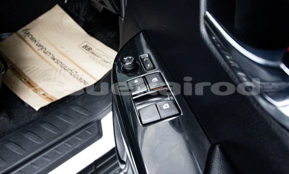 Buy Used Toyota Hiluxe Revo White Car in Bangkok in Bangkok Buy Used Toyota Hiluxe Revo White Car in Bangkok in Bangkok