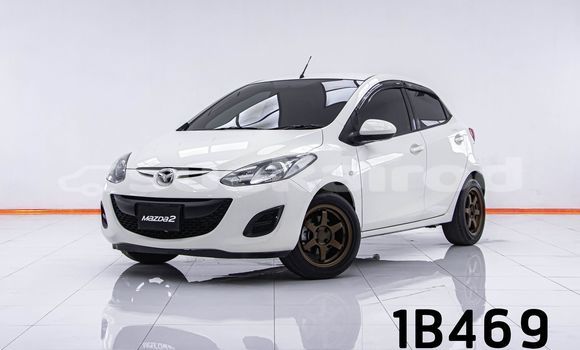 Buy Used Mazda 2 White Car in Bangkok in Bangkok