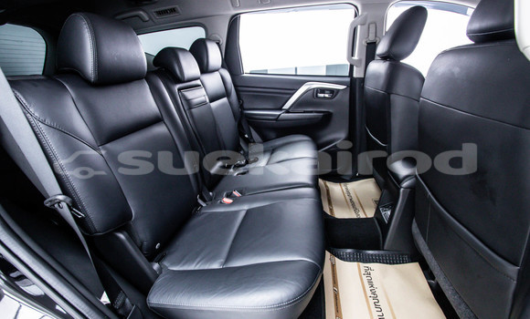 ซื้อ รถมือสอง Mitsubishi Pajero Sport สีดำ รถยนต์ ใน %{เมือง} ใน กรุงเทพมหานคร ซื้อ รถมือสอง Mitsubishi Pajero Sport สีดำ รถยนต์ ใน %{เมือง} ใน กรุงเทพมหานคร