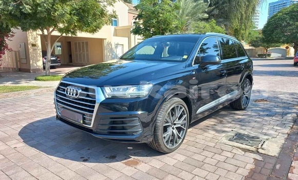 Buy Used Audi Q7 Blue Car in Bangkok in Bangkok