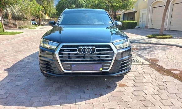 Buy Used Audi Q7 Blue Car in Bangkok in Bangkok Buy Used Audi Q7 Blue Car in Bangkok in Bangkok