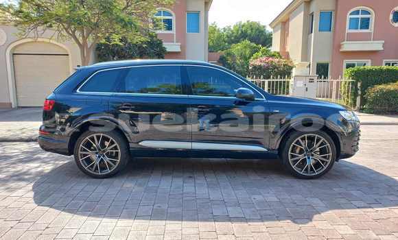 Buy Used Audi Q7 Blue Car in Bangkok in Bangkok Buy Used Audi Q7 Blue Car in Bangkok in Bangkok
